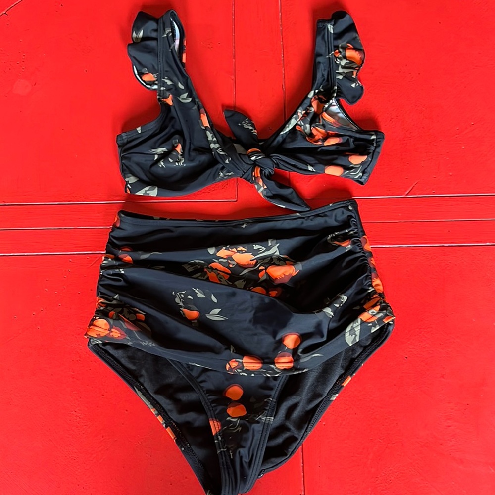 Winked high waisted swimsuit